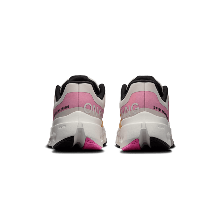 ON WOMEN'S CLOUDSURFER NEXT