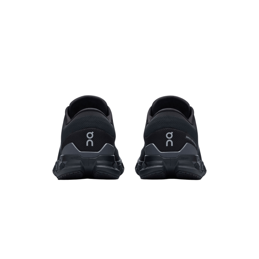 ON WOMEN'S CLOUD X 4