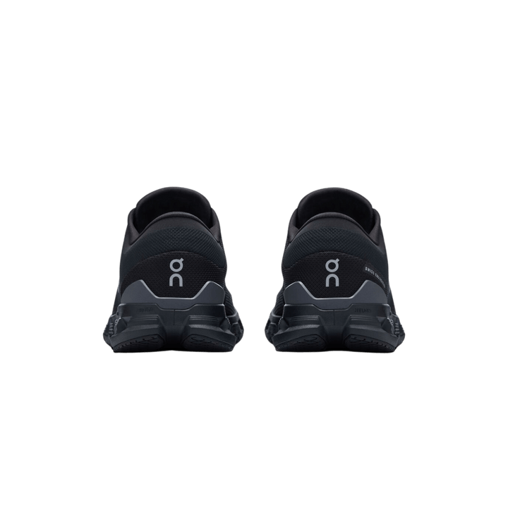 ON WOMEN'S CLOUD X 4