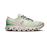 ON WOMEN'S CLOUD X 4