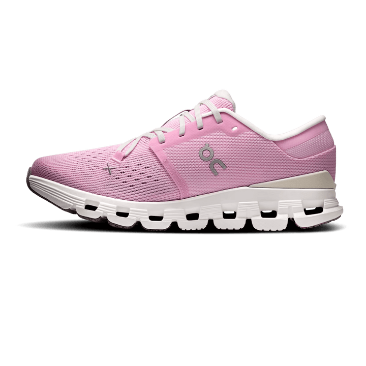 ON WOMEN'S CLOUD X 4