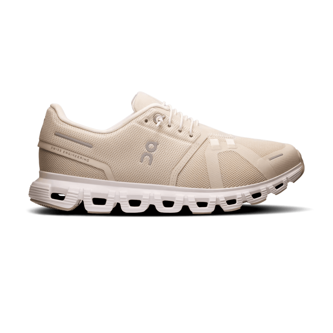 ON WOMEN'S CLOUD 6