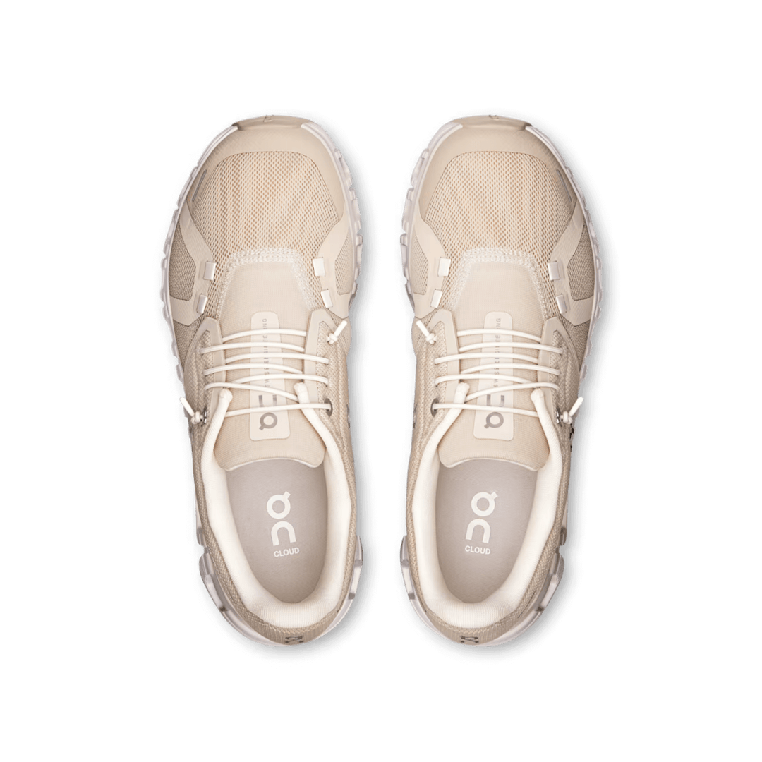 ON WOMEN'S CLOUD 6
