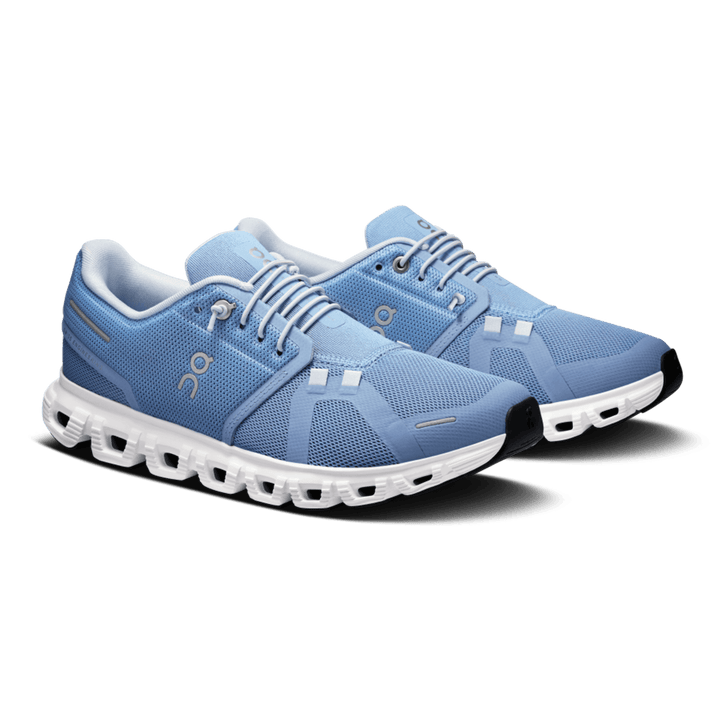 ON WOMEN'S CLOUD 6