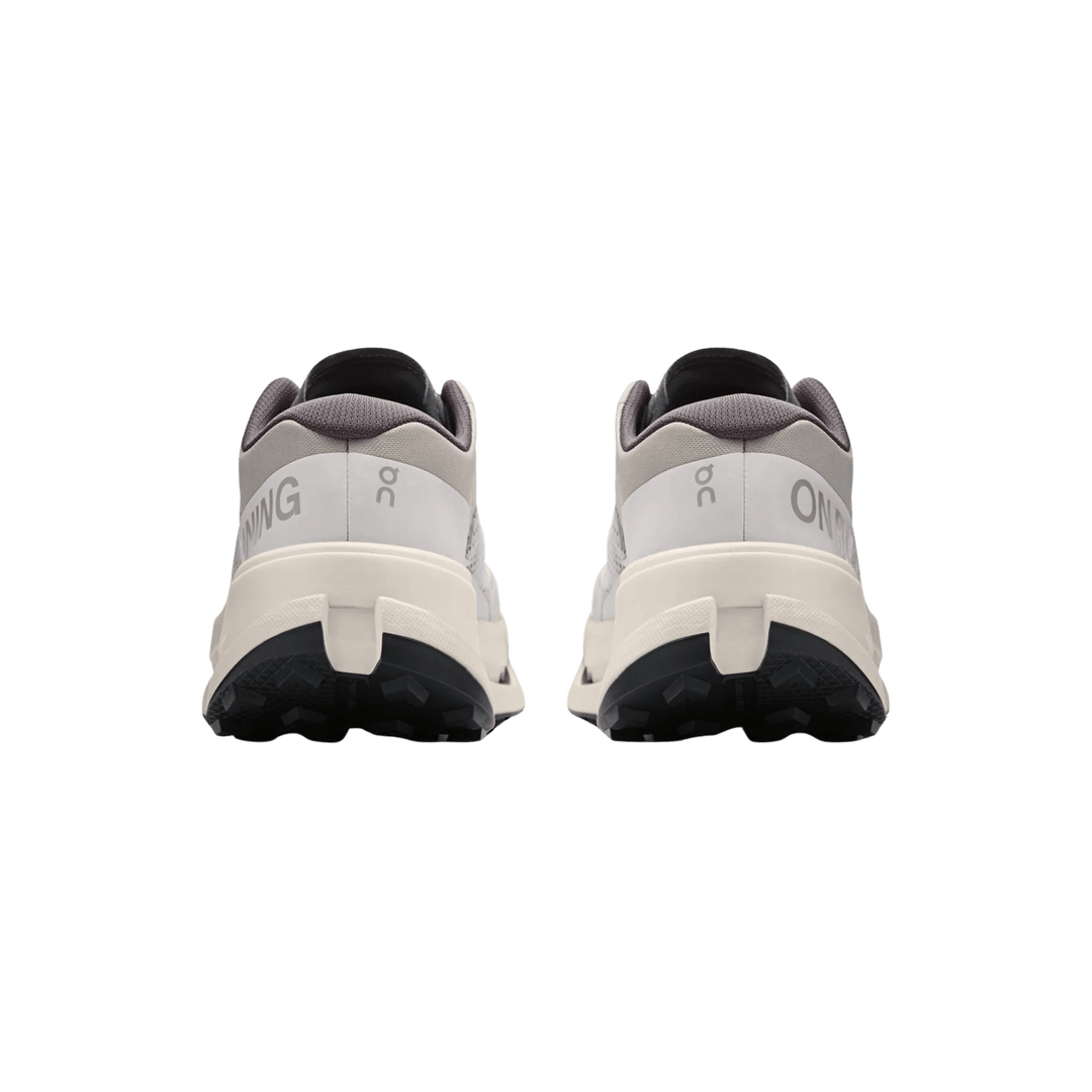 ON RUNNING WOMEN'S CLOUDULTRA 3