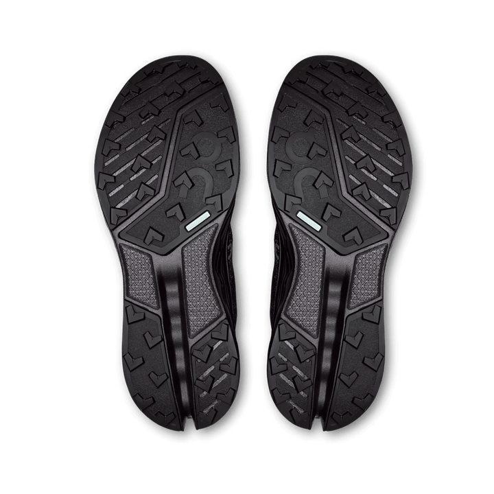 ON RUNNING WOMEN'S CLOUDSURFER TRAIL 2 WATERPROOF - Luke's Locker Running & Fitness