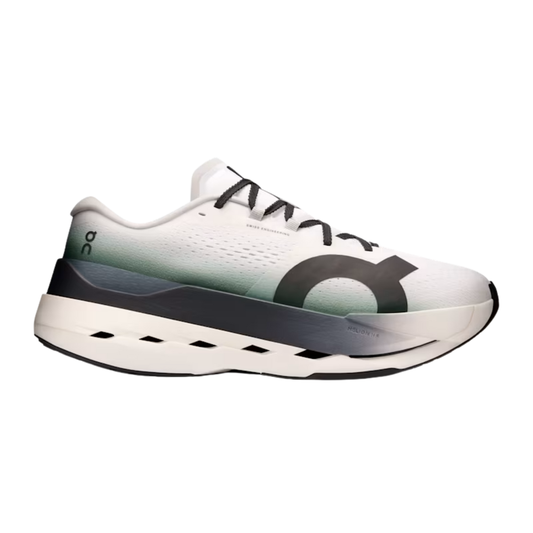 ON RUNNING WOMEN'S CLOUDBOOM MAX