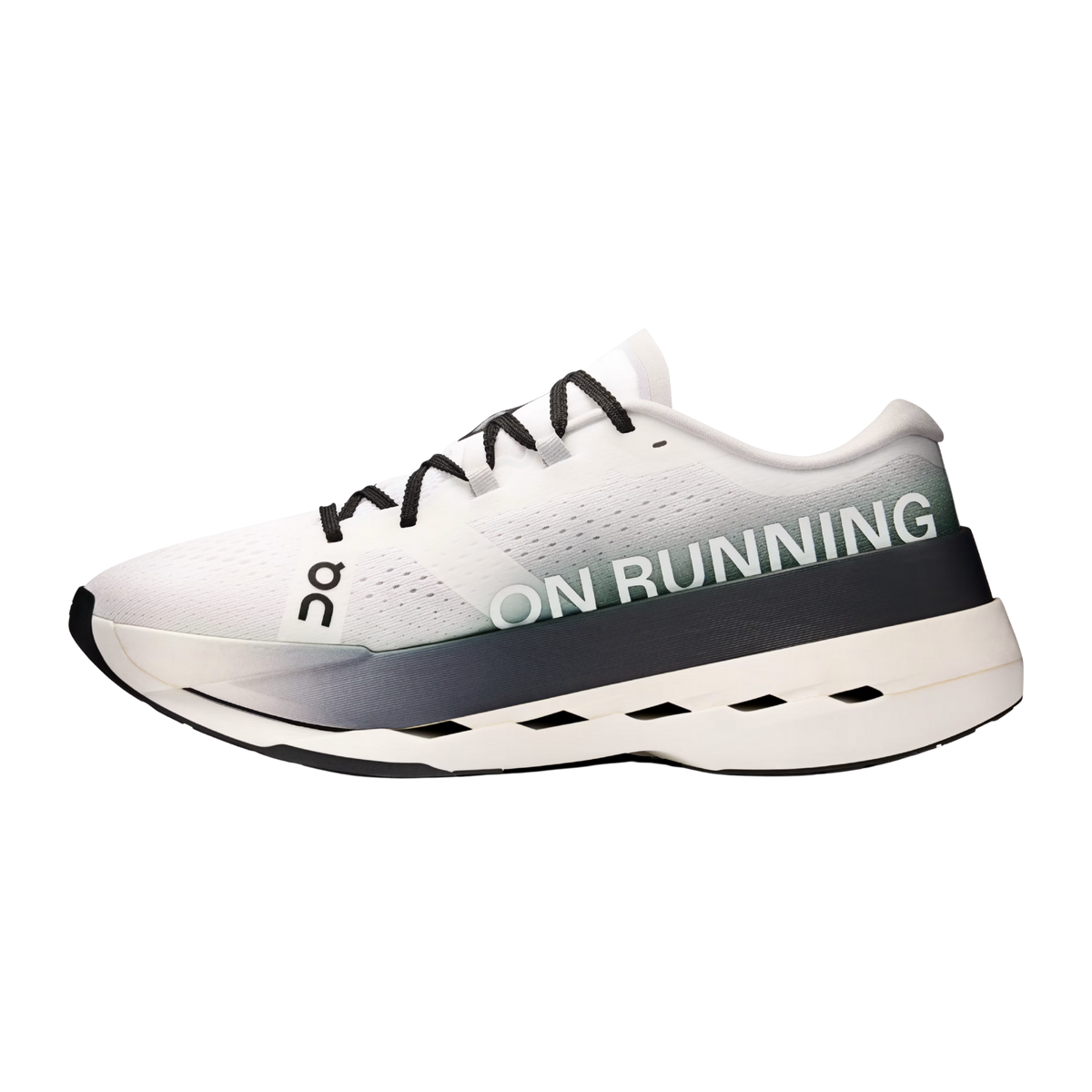 ON RUNNING WOMEN'S CLOUDBOOM MAX