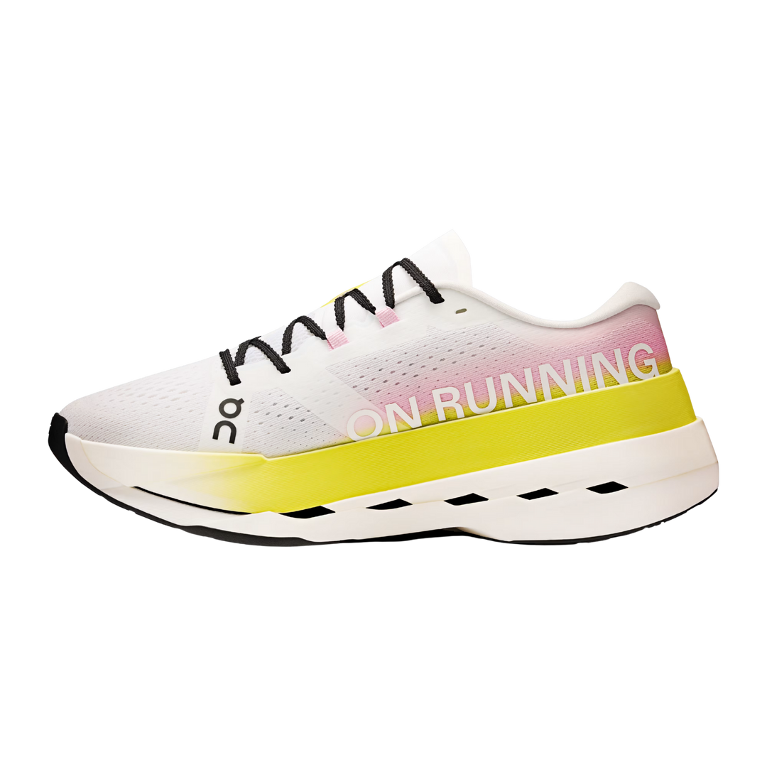 ON RUNNING WOMEN'S CLOUDBOOM MAX