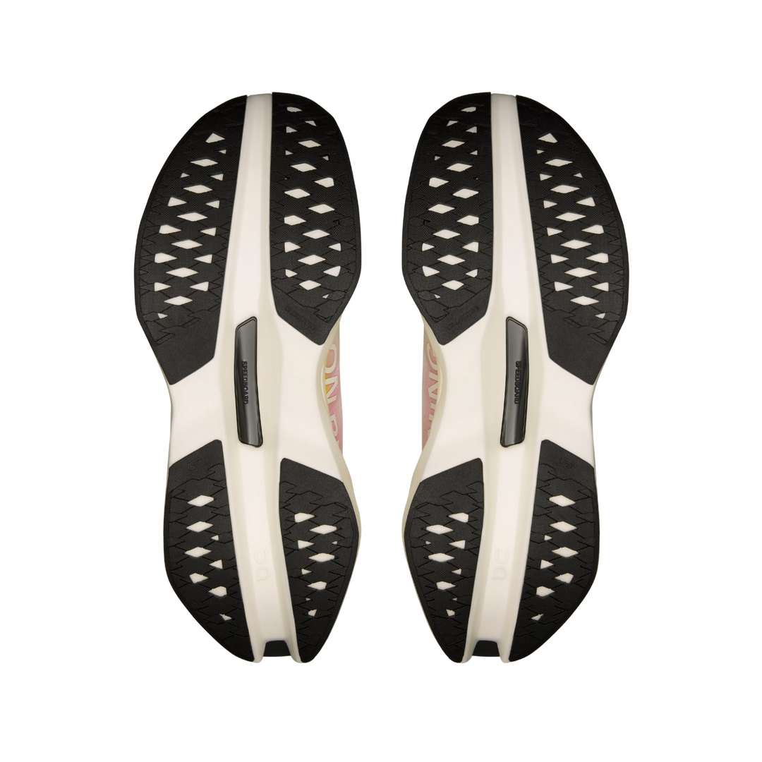 ON RUNNING WOMEN'S CLOUDBOOM MAX
