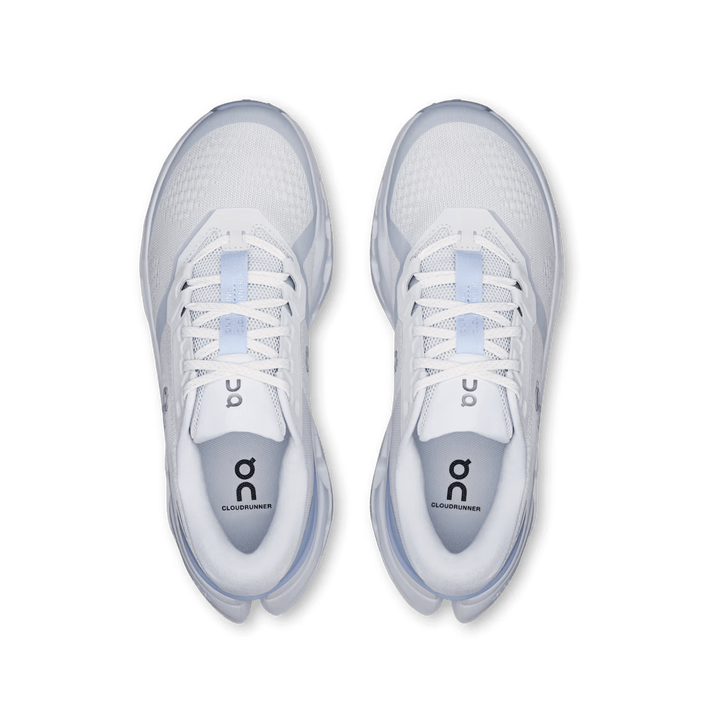 ON RUNNING WOMEN'S CLOUDRUNNER 3 - Luke's Locker Running & Fitness