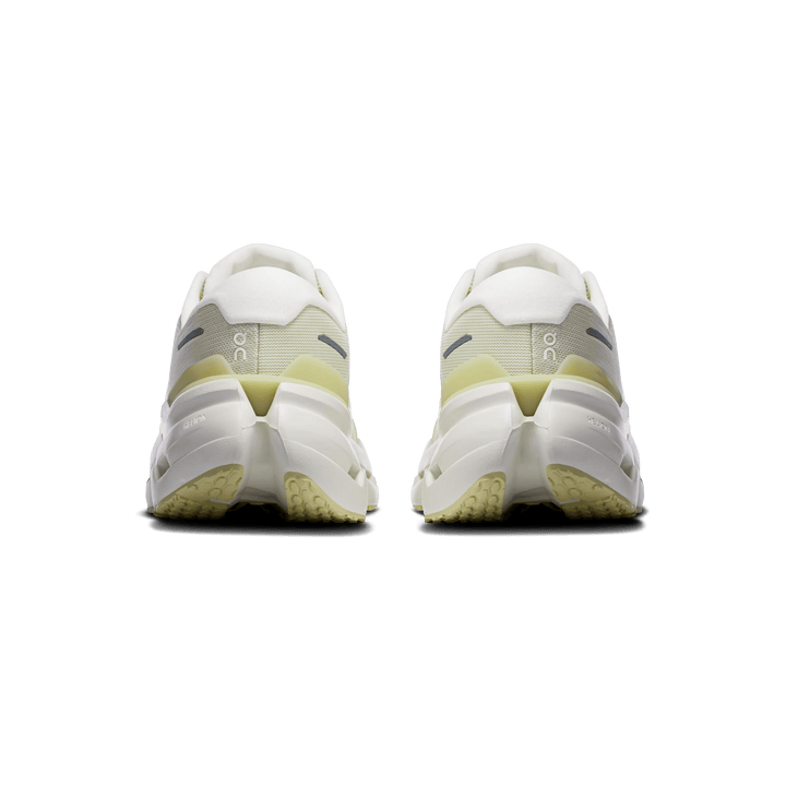 ON RUNNING WOMEN'S CLOUDRUNNER 3 - Luke's Locker Running & Fitness