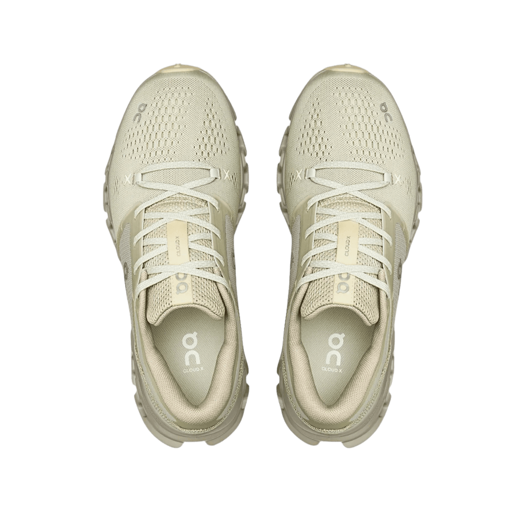 ON RUNNING WOMEN'S CLOUD X 5