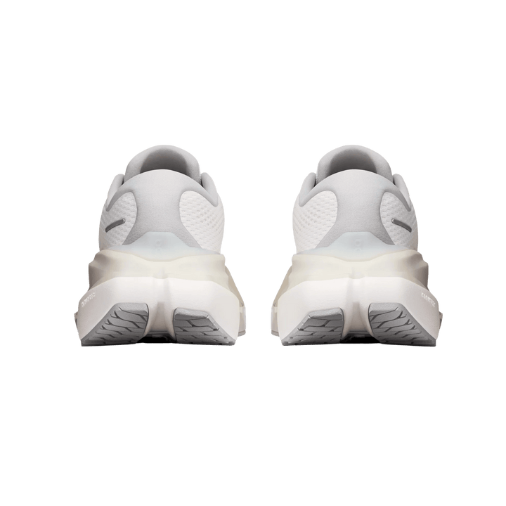 ON RUNNING WOMEN'S CLOUDRUNNER 3 MAX