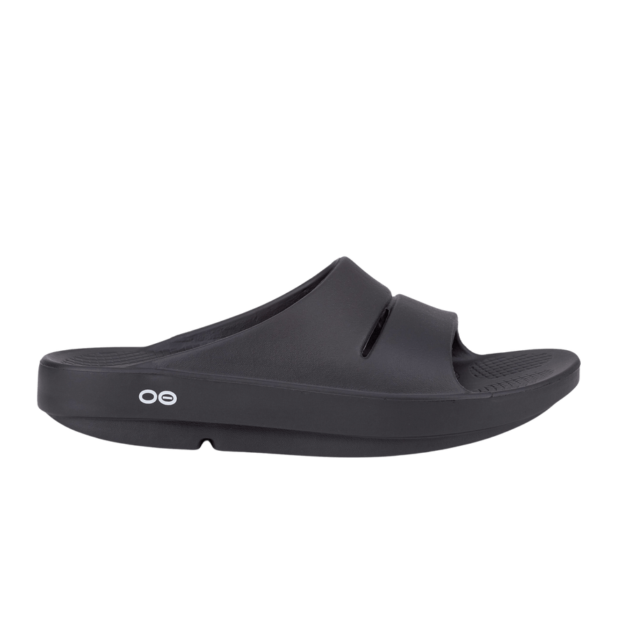LukesLockerDallasFortWorth_OOFOS1100BLACK_Unisex_Ooah_Black