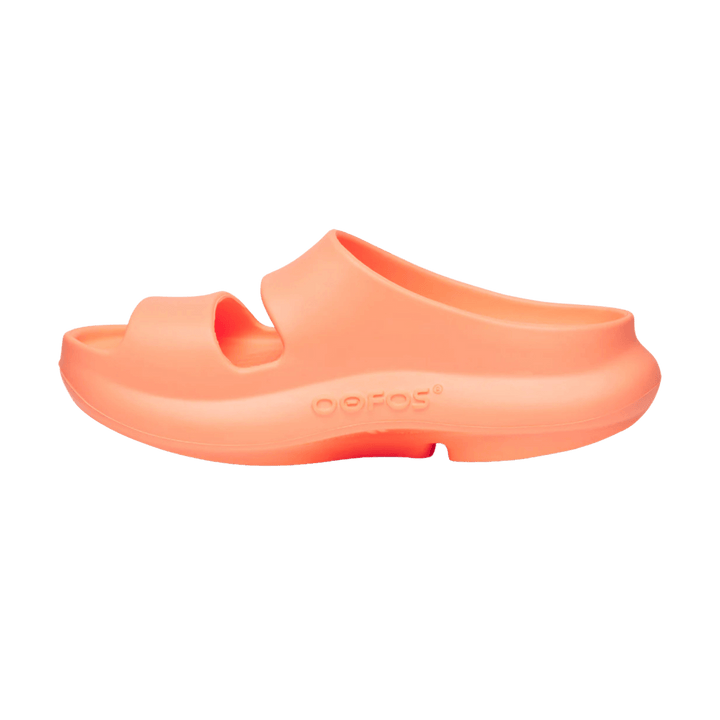 OOFOS WOMEN'S OOYEA