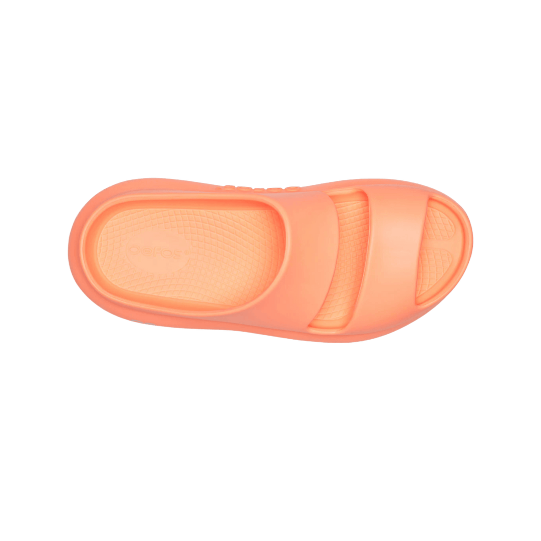 OOFOS WOMEN'S OOYEA