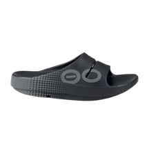 LukesLockerDallasFortWorth_OOFOS_Unisex_OOAHHSPORTSLIDE_MatrixBlack