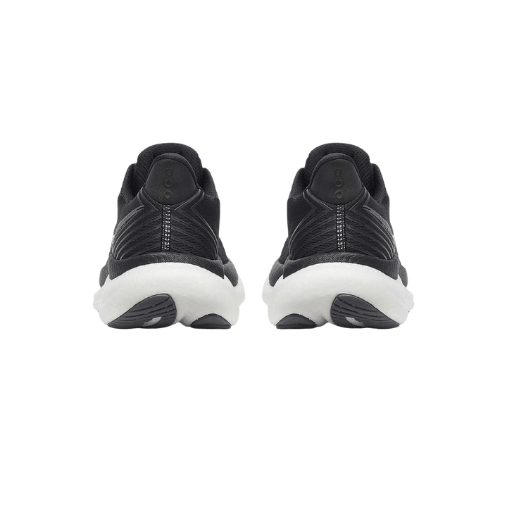 SAUCONY WOMEN'S TRIUMPH 23