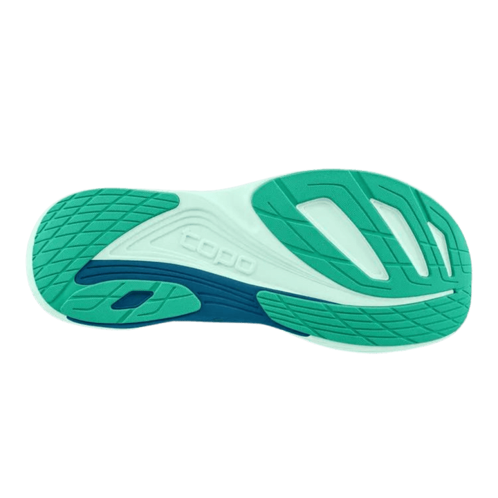 TOPO WOMEN'S ULTRAFLY 5